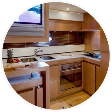 Nouveaux mobiliers et rangements de bateau